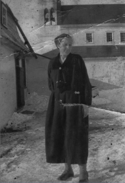 Elizabeth Leonard