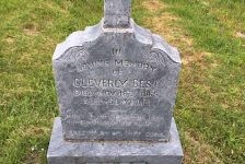 Clev (husband of Dora) Best's final resting place in Tacks Beach.