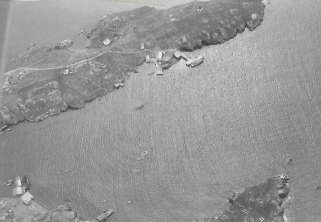 04 Aerial view c1950. Mac Best's stage at bottom left, up across Soldier's Point and down to Tommy Yeo's Point.
