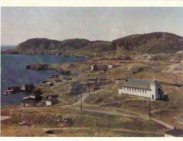 25 Taken from the Big Hill around 1964. On the left are Best's wharf and stage, houses of Jack Barry, Tommy Moore, Pat Houlihan, Stella Best, Clev Best, Michael Fulford, Bill Fulford, Mary Fulford. On the bottom right is Fred Leonard's house.